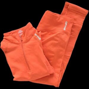 DFYNE Impact Set in Chilli NWOT XS